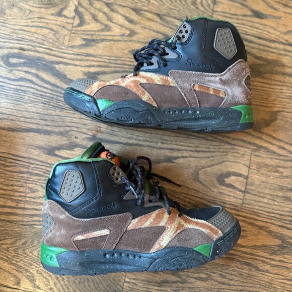 Reebok Pump OXT x Extra Butter NYC “Robin Hood: Men in Tights” Collaboration - Picture 1 of 5